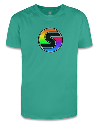 Camiseta feminina com logotipo "S" do arco-íris